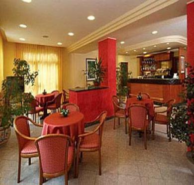 Hotel Tirrenus Perúgia Exterior foto
